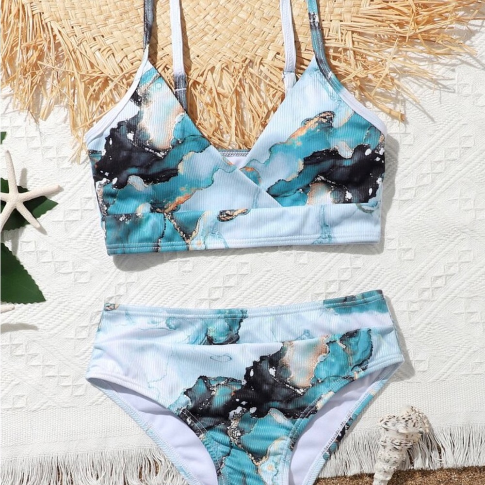 TWO NWT SHEIN bikinis. Size 13/14. 💦☀️